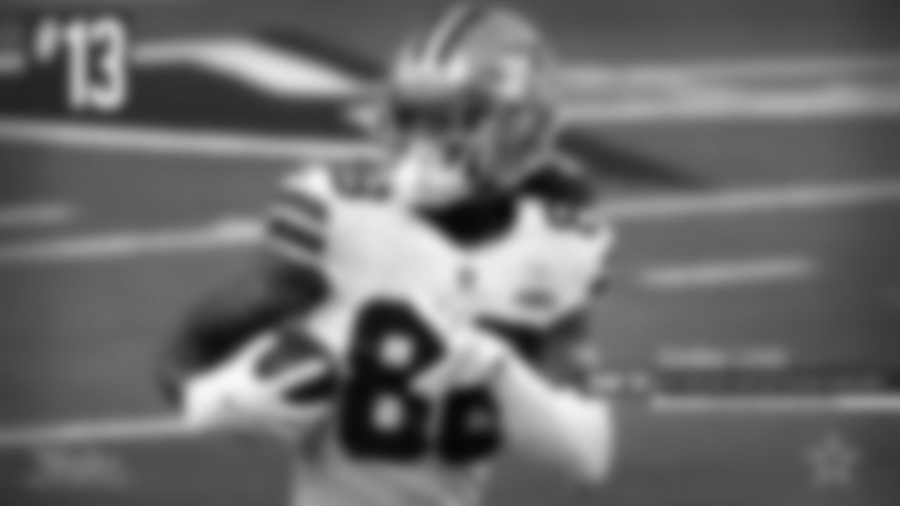 13. CeeDee Lamb (2020) – For over 55 years, the Cowboys' rookie record for catches in a season with 46 by Bob Hayes. Not only did Lamb break the record, he did it in the 10th game of the season in Minnesota. That was also the game in which he made one of the most remarkable catches, a touchdown grab in which he torqued his body in mid-air to haul in the pass. Lamb also set an NFL record for being the first rookie to start his career with at least five catches in the first six games of the year.