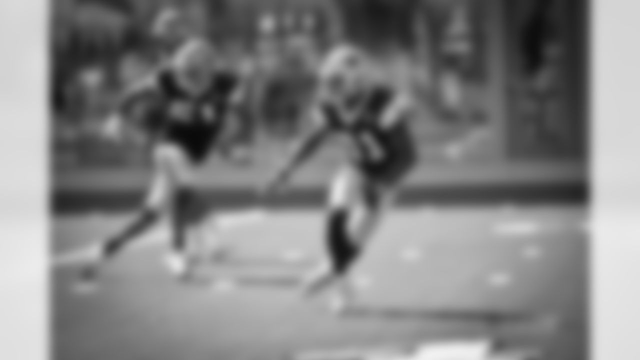 20160921_practice_byron_jones_selects_jj0214.jpg