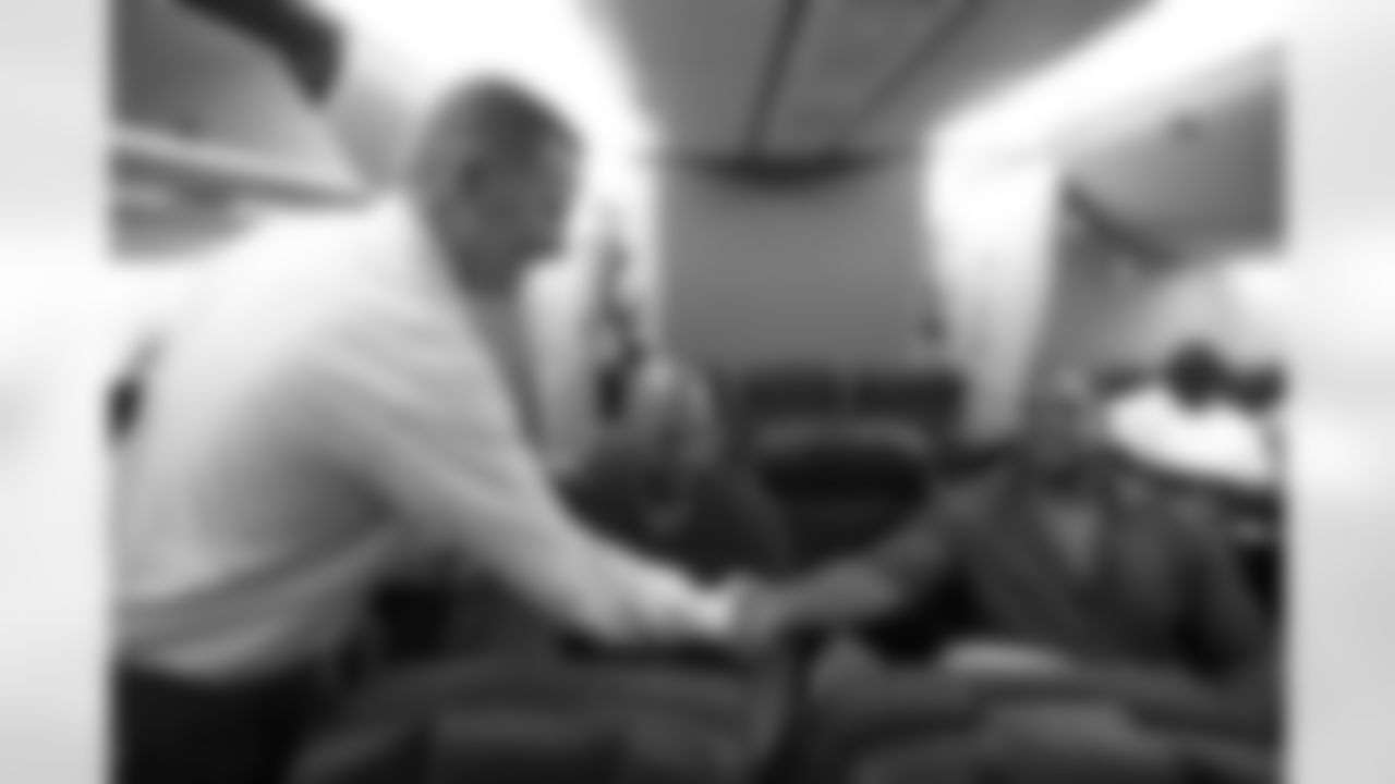 20150728_dal_dfw_mckenzie_bernadeau.jpg