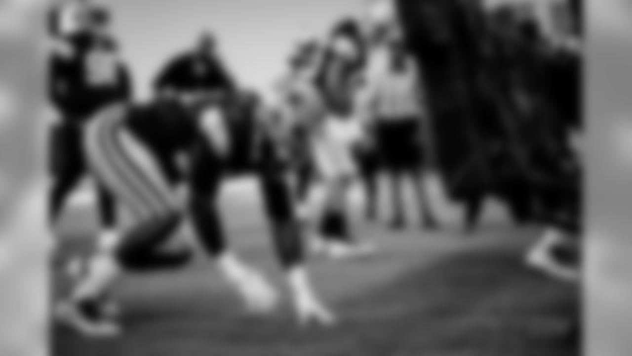20180823_Training Camp_Randy Gregory_Selects_JJ_019296