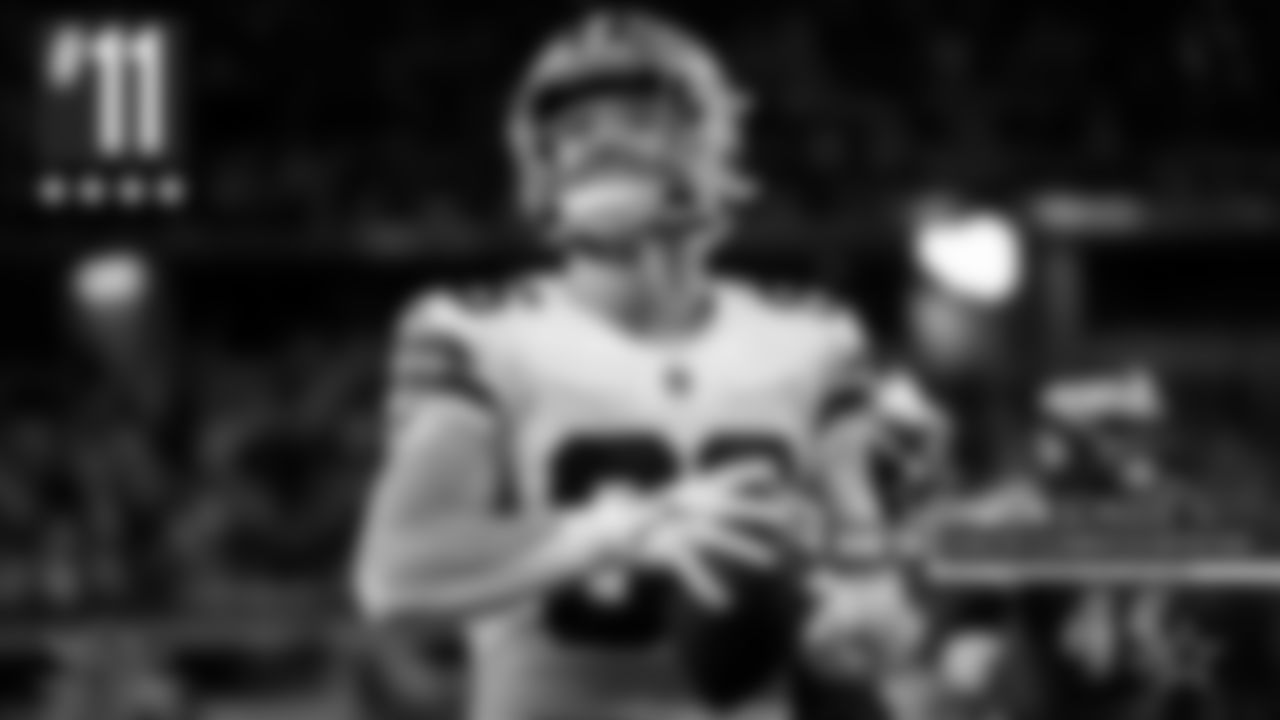 11. Dalton Schultz – When the season began, we all thought he would resume his role as the No. 2 tight end behind Blake Jarwin. Now, it's not only clear Schultz has claimed the starting spot to himself, but he could be headed for a Pro Bowl year . Schultz has reaped the benefits of this explosive offense and all its weapons. Schultz ranks second among NFC tight ends with 31 receptions. And of every player in the NFL with at least 30 catches, Schultz ranks first with an 83.8 catch percentage.