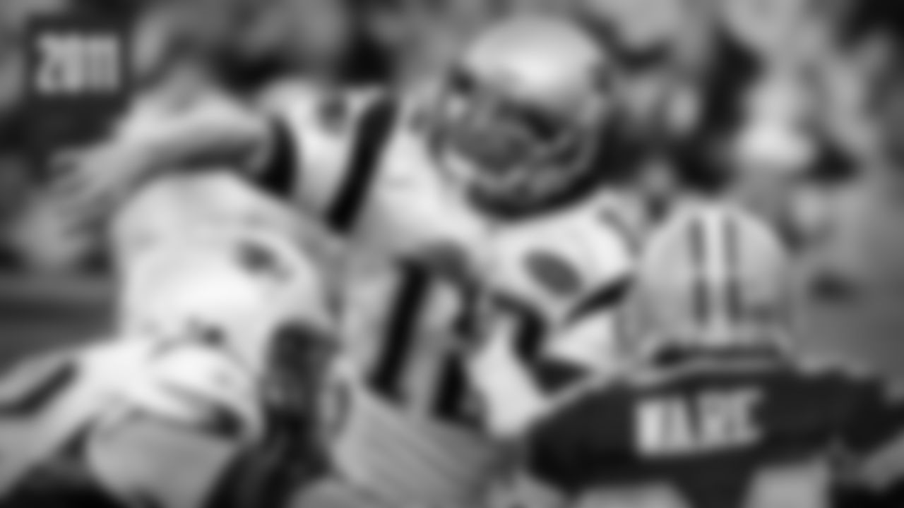 2011 – The Cowboys returned to Foxborough and had a shot to finally beat Brady after a Dan Bailey field goal gave them a 16-13 in the final five minutes. But Brady went to work, engineering a drive that ended in a game-winning touchdown pass to Aaron Hernandez, giving the Patriots a 20-16 win.