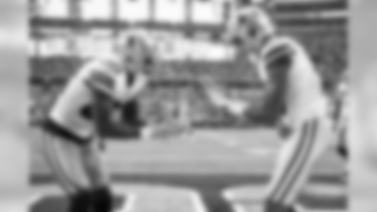 o-20171001_dal_brice_butler_selects_jj47306.jpg