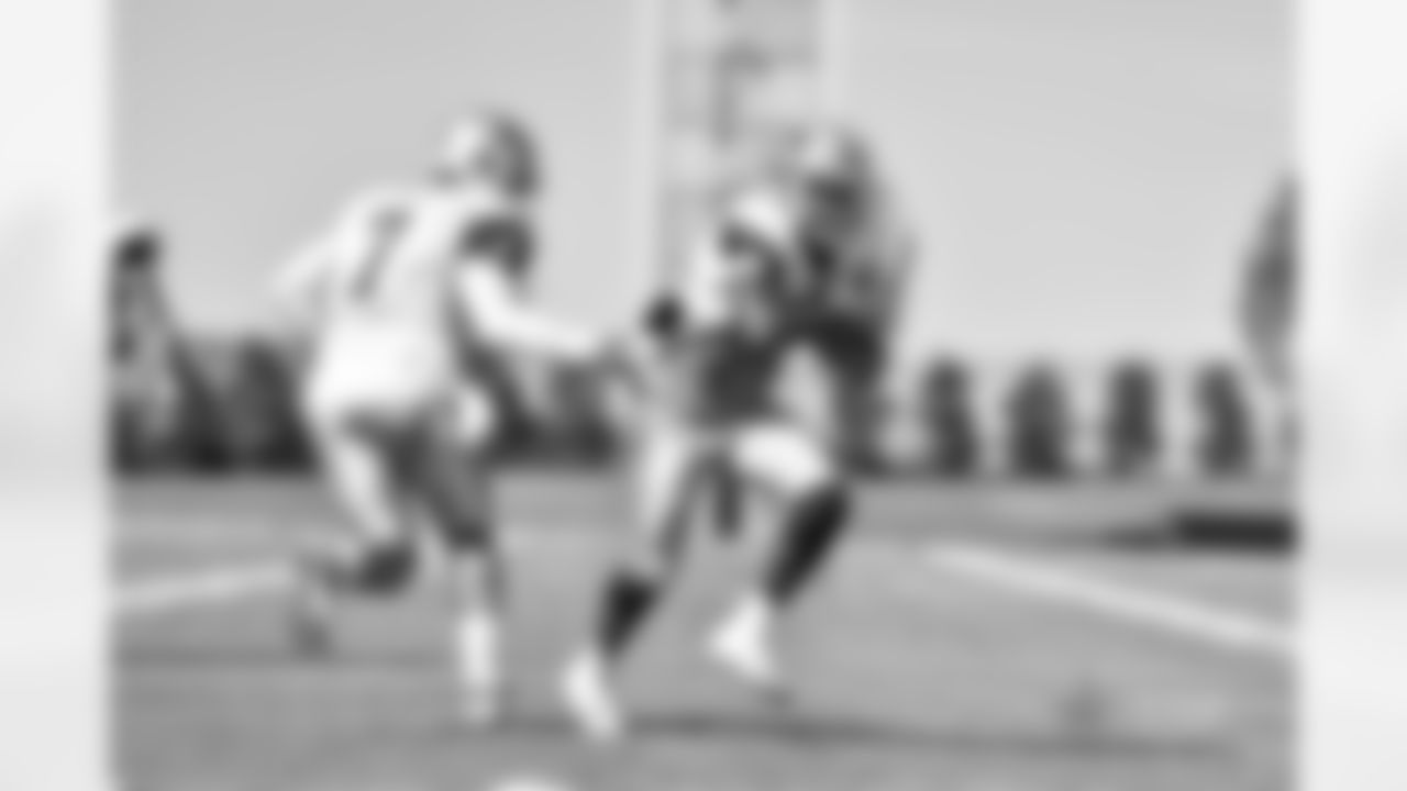 20160928_cowboys_fit_the_star_selects_jj0482.jpg