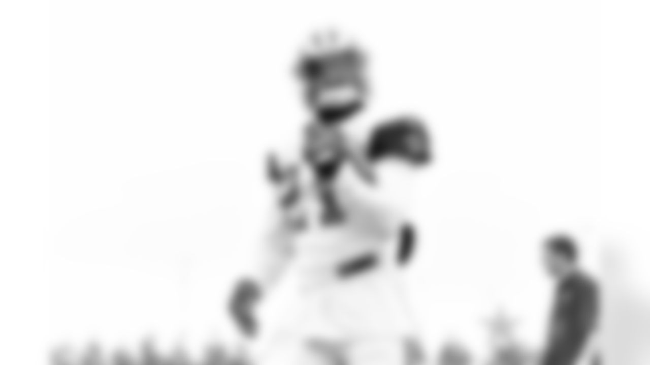 20161214_practice_selects_jj14247.jpg