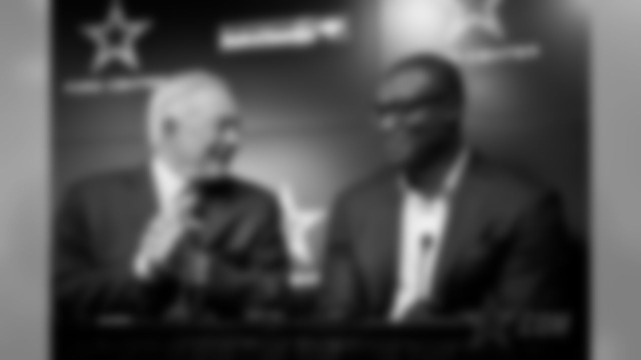 20170424_demarcus_ware_retirement_presser_selects_jj10394.jpg