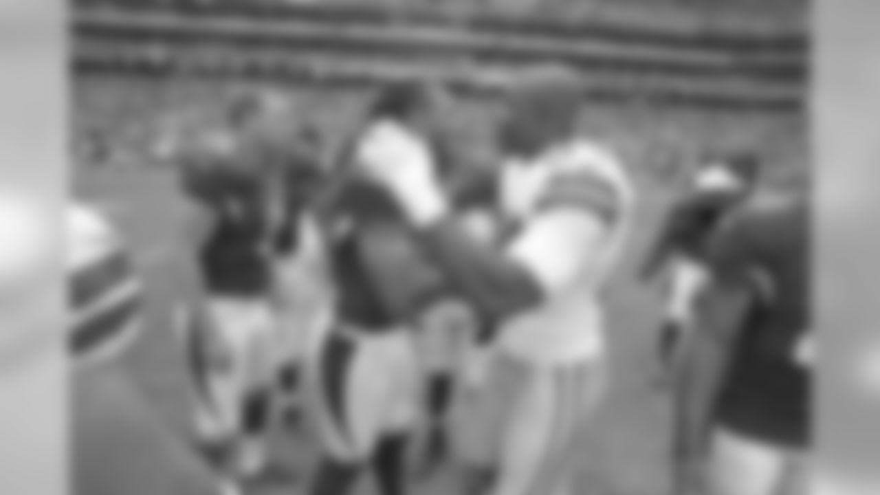 temp20130817_DAL_AZ_quickies034.jpg