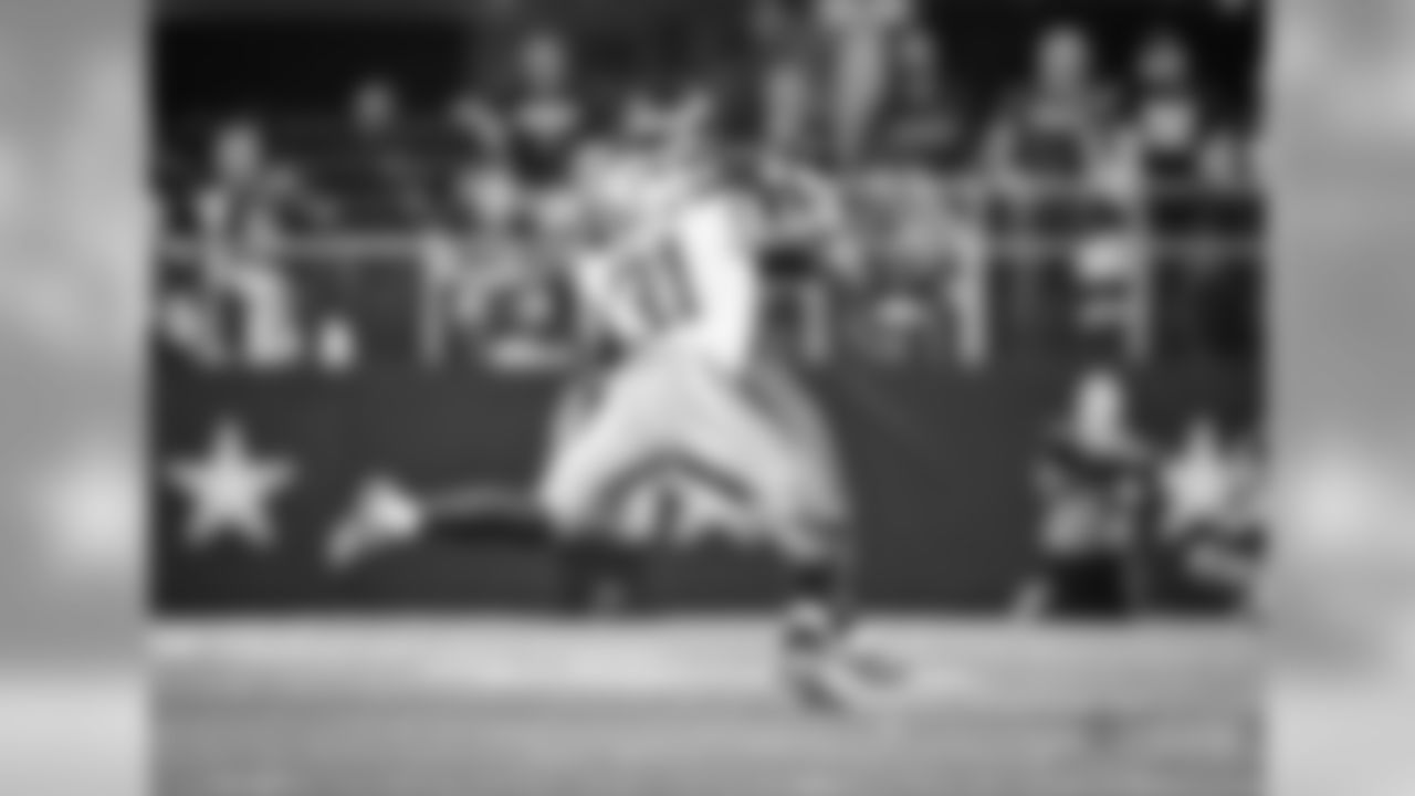 ap_365106147617.jpg