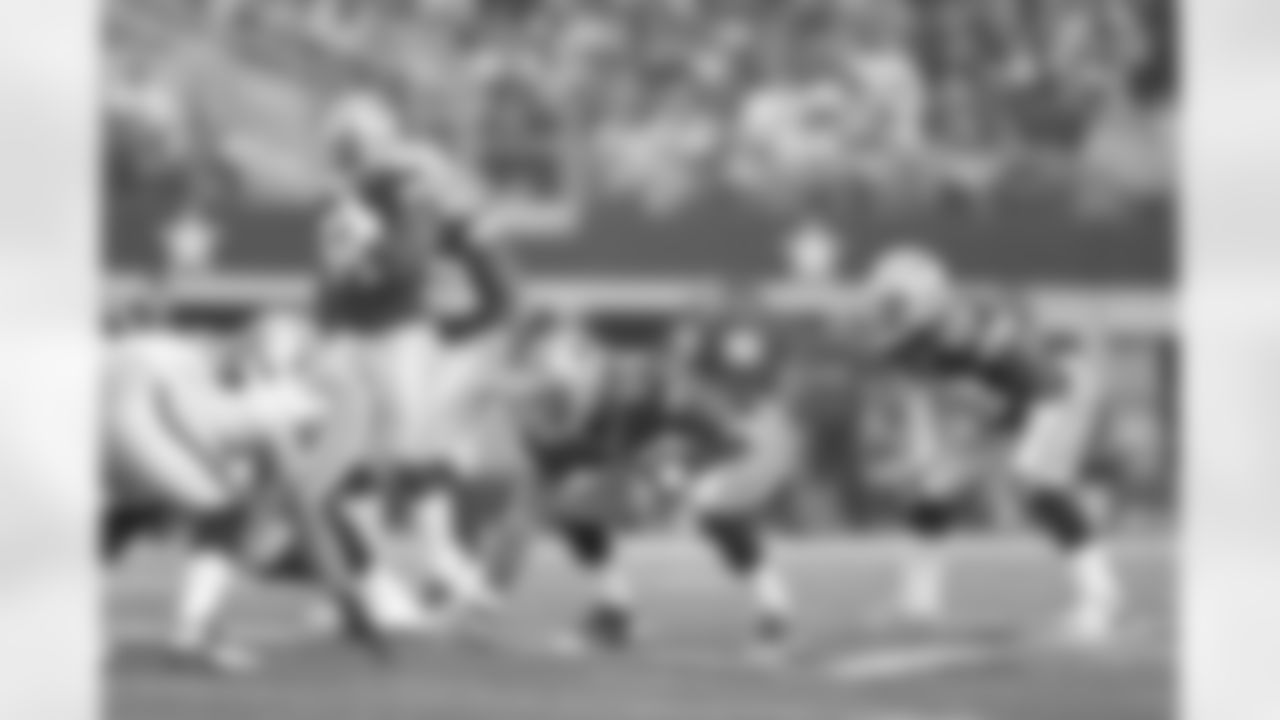 temp20131128_OAK_DAL_quickies090.jpg