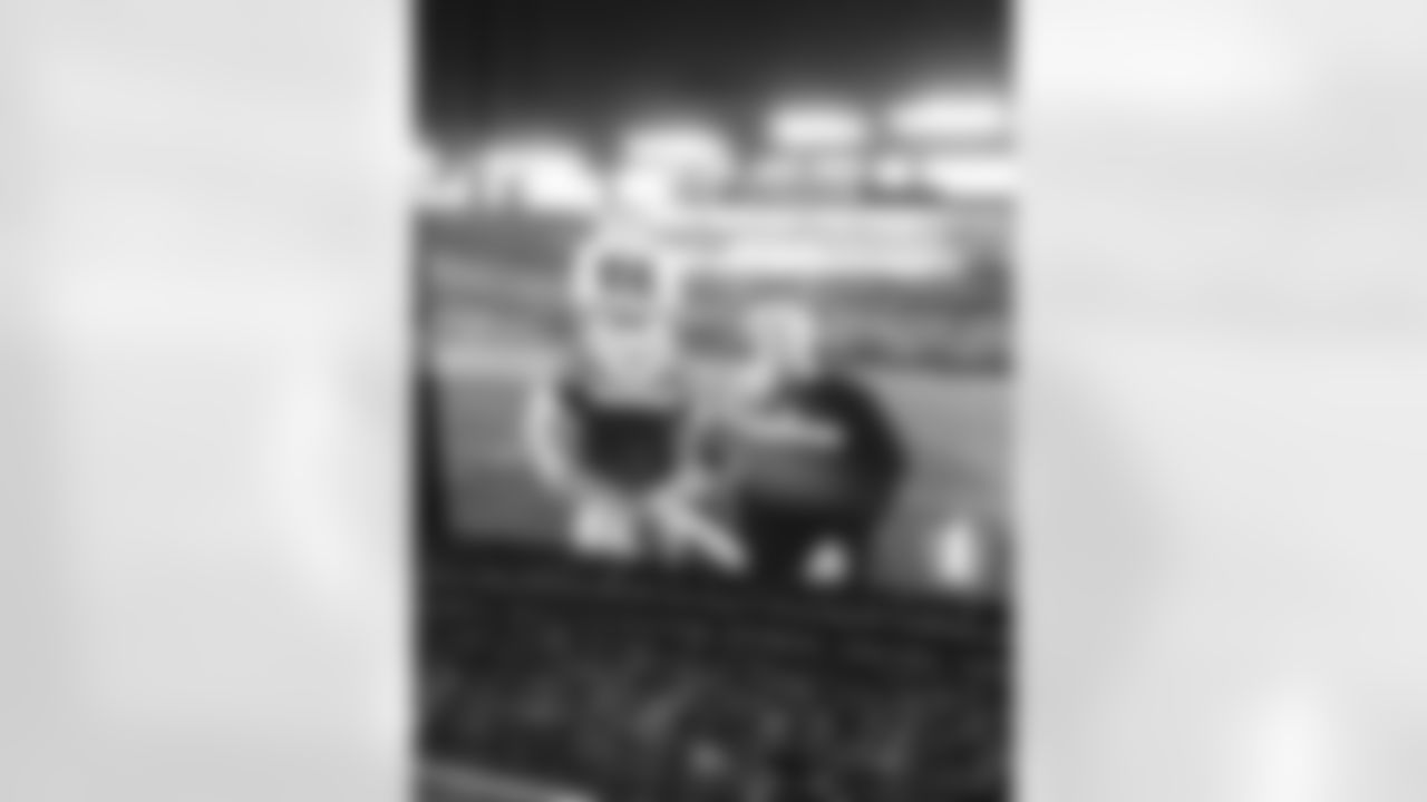 rowdy_photo_-_with_jeff_k_on_field_video_board_1-4-15_0.jpg