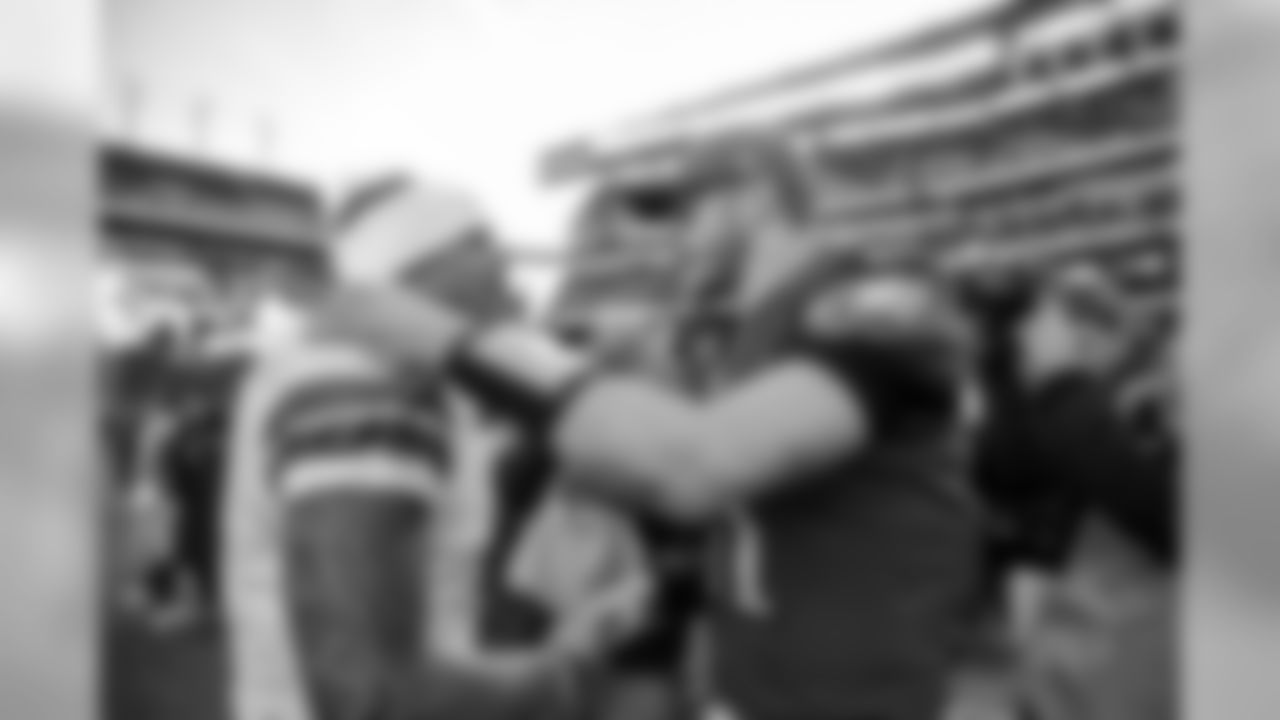 2017101_dal_dak_prescott_selects_jj22519.jpg