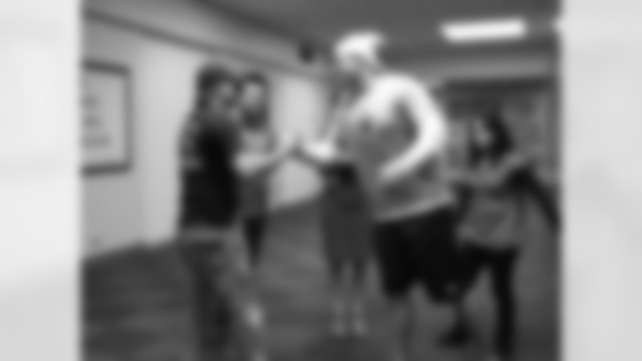 tempJasonAldean_050713_002.jpg