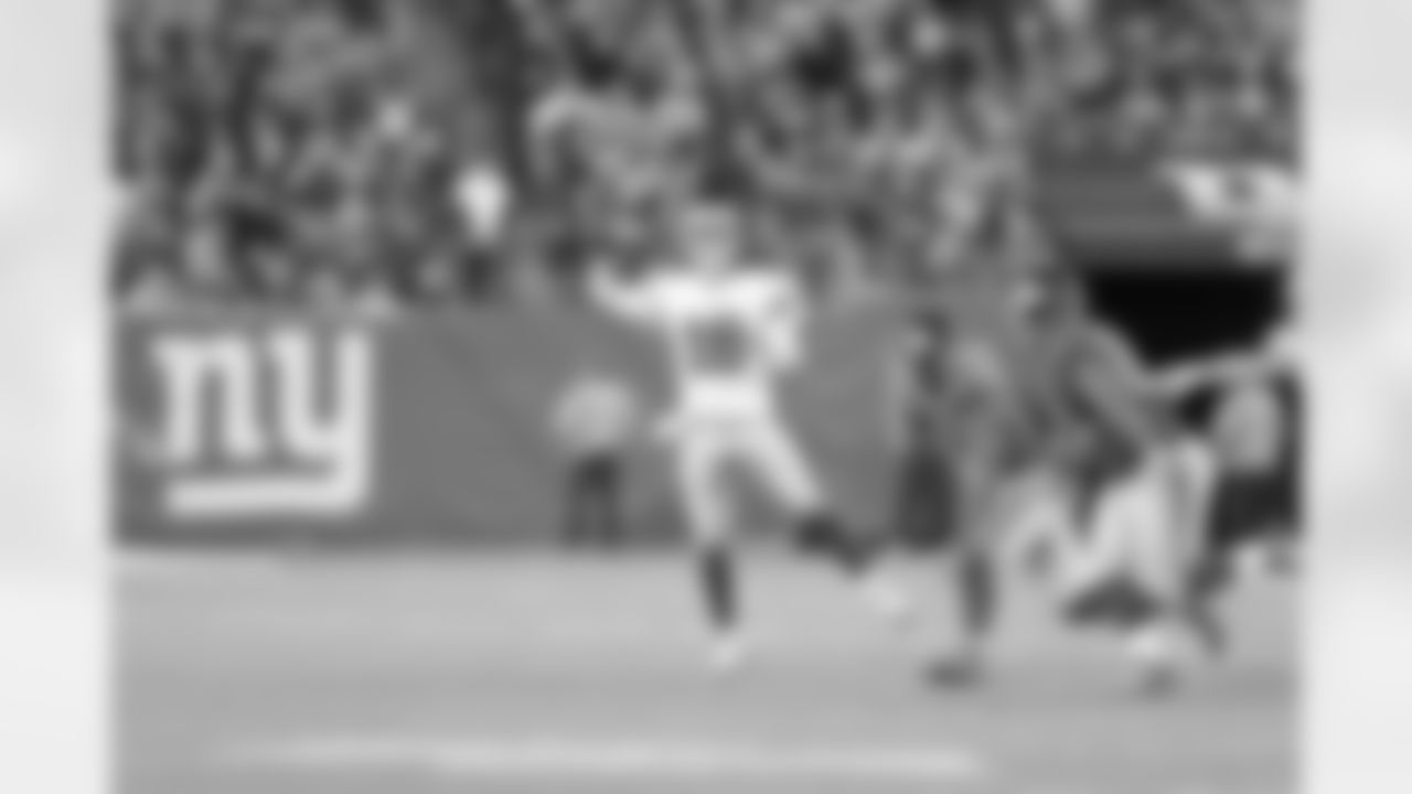 25 October 2015: Views
of the Dallas Cowboys during the Cowboys 27-20 loss to the New York Giants at MetLife Stadium in Newark, New Jersey. Photo by James D. Smith/Dallas Cowboys