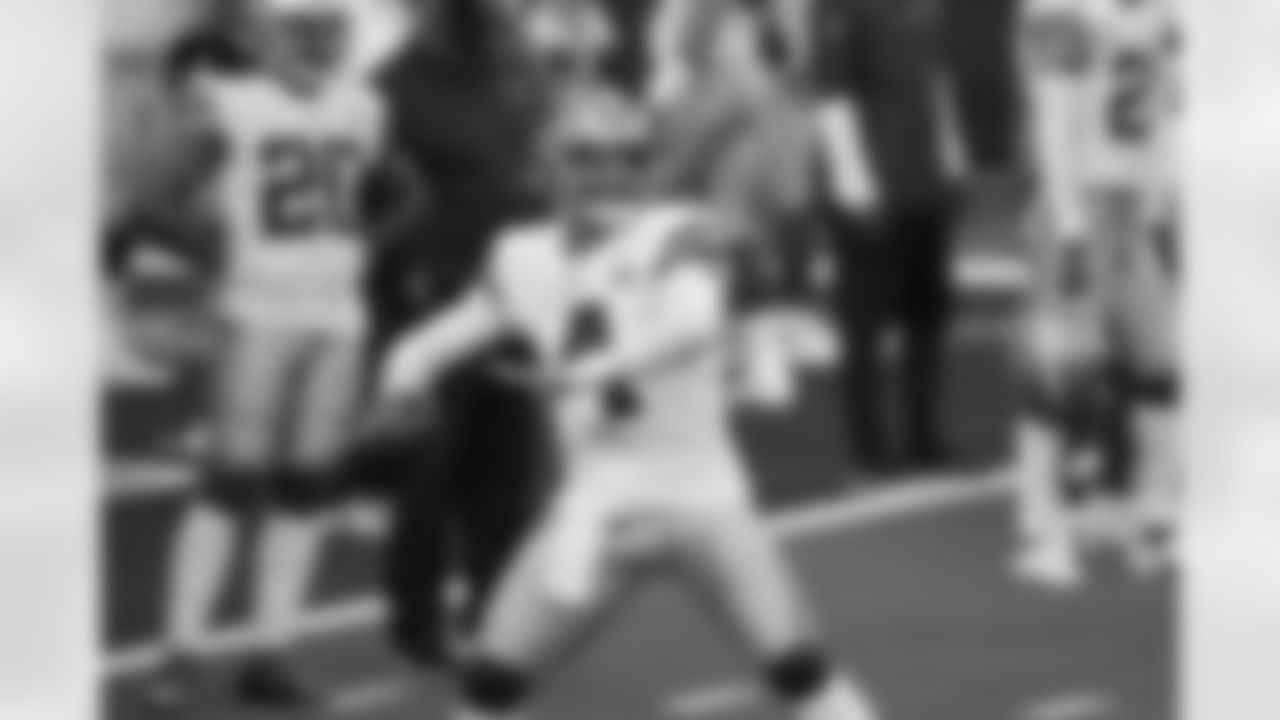 Dallas Cowboys quarterback Dak Prescott (4) warms up before an NFL football game against the New York Giants in Arlington, Texas, Sunday, Oct. 11, 2020. (AP Photo/Ron Jenkins)
