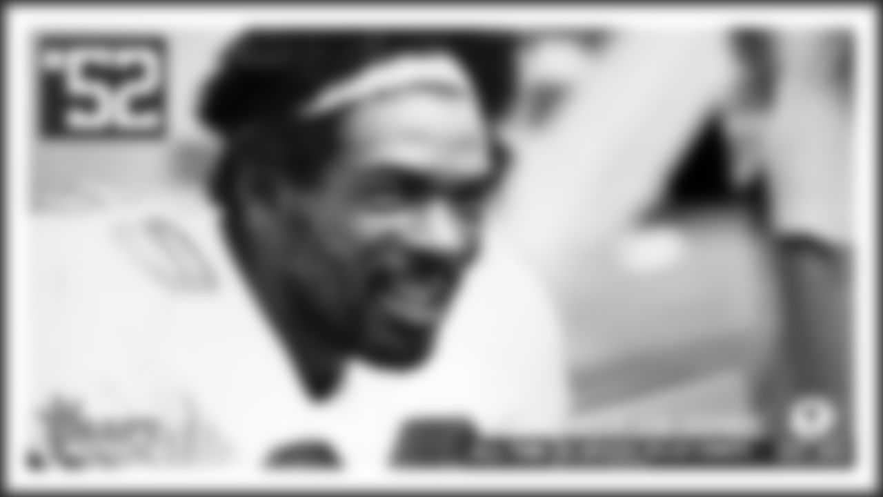 52. Billy Joe DuPree
DuPree was a superb blocker during a time when the tight end was basically a sixth offensive lineman. DuPree, though, was different—sure handed, agile, capable of turning a six-yard grab into 12 yards by eluding or simply running through a would-be tackler. Landry drew up specific plays for his versatile 6-foot-4-inch, 225-pound tight end.
A team captain and highly respected in the locker room, DuPree was the first tight end in franchise history to be selected to more than one Pro Bowl, having been named to three straight from 1976-78. Among tight ends with at least 150 receptions, DuPree's 13.4 yards per catch is the highest in Cowboys record books, and his 41 touchdowns are second only to Jason Witten.