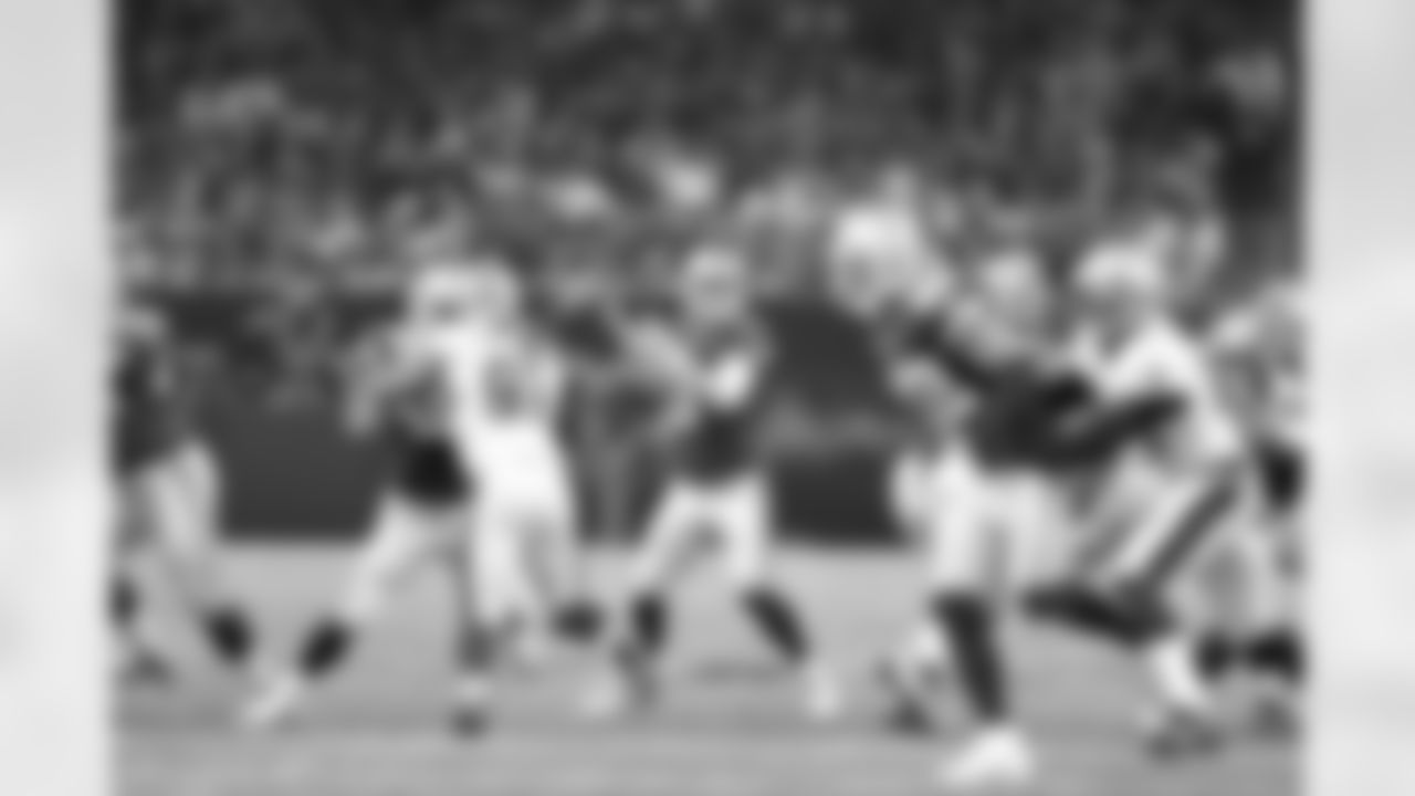 20151004_dal_no_quickies106.jpg