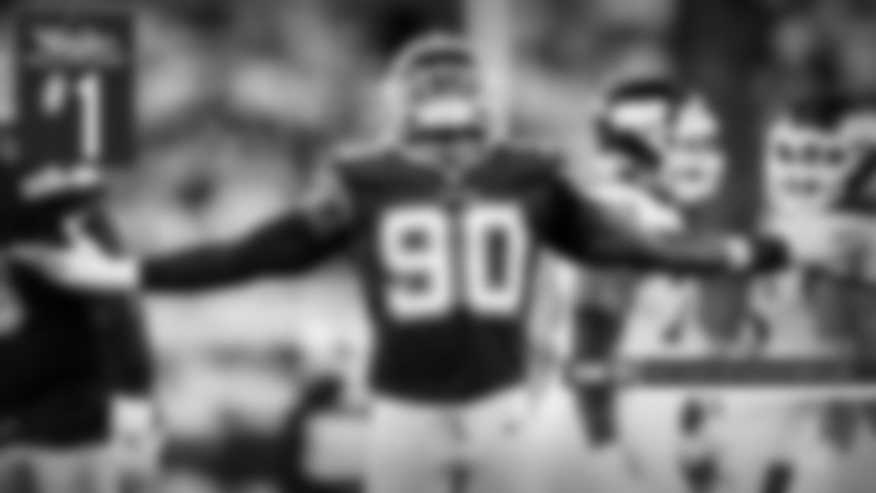 1. DeMarcus Lawrence — Only one person performed better than Rush, and it's the air surrounding his entrance into this bout that makes it that much sweeter. Ahead of the matchup was when Lawrence, in his usual jovial fashion toward the Giants, referred to Daniel Jones as "Little Eli" and noted how "excited" he was to see Jones again. The twittersphere went wild with predictions of Lawrence being a non-factor on Monday, but they couldn't have been more wrong as the All-Pro exploded for three sacks … before halftime. It took medical evaluation that stole his third quarter to slow him down, otherwise he might've doubled that number.