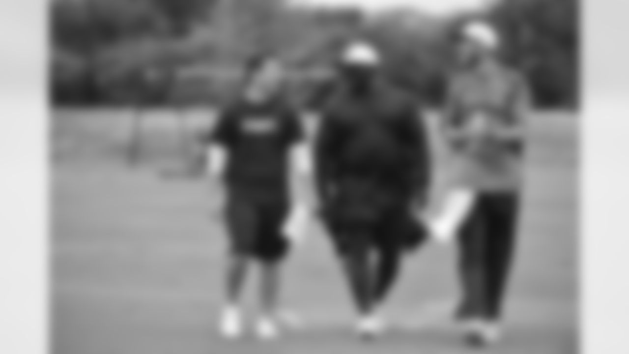 20151022_practice_kyle_gary_brown_jj0167.jpg