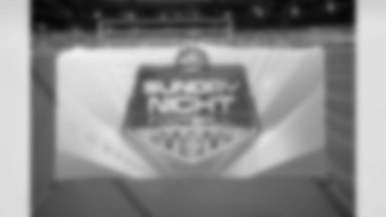 snf_20141123_dal_nyg_quickies009.jpg