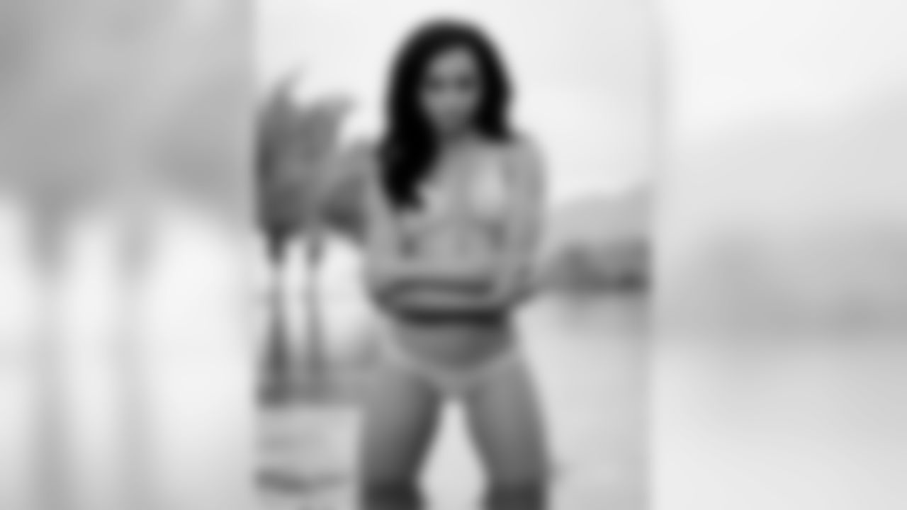 jenna_simon_01_8858.jpg