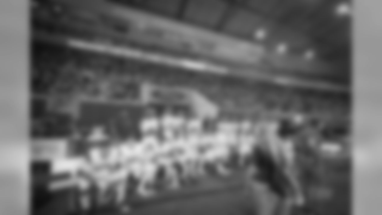 20160827_star_kickoff_quickies111.jpg