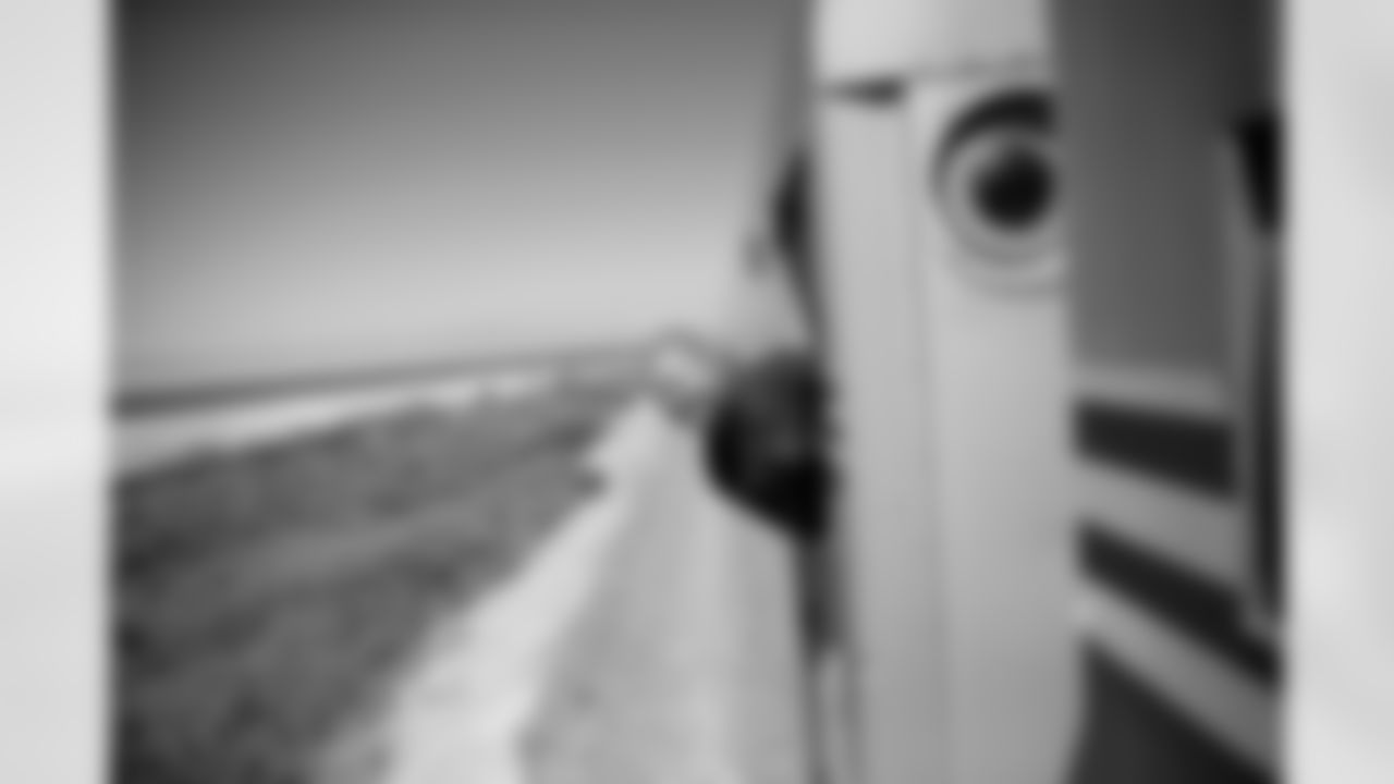 temp20140806_DAL_train_quickies53.jpg