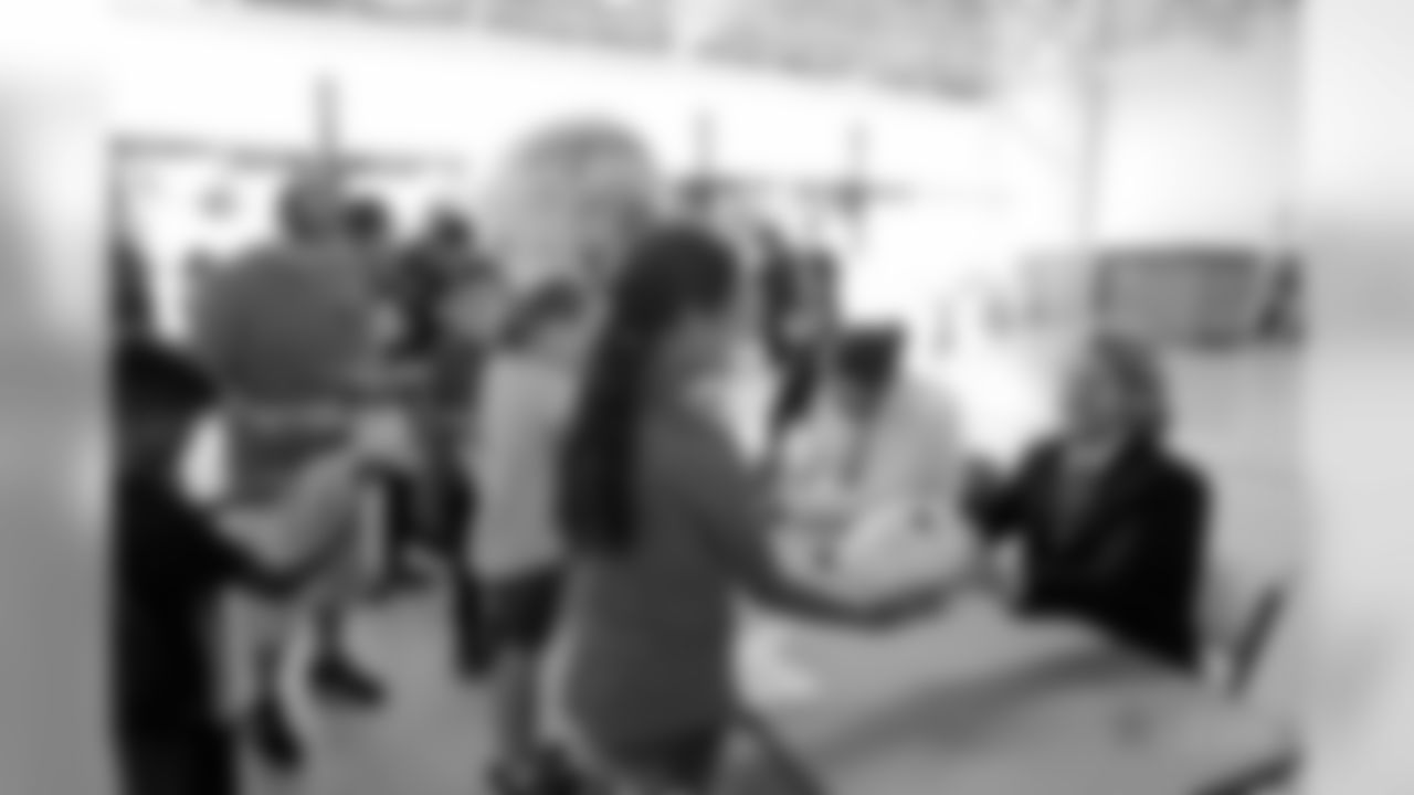 20170822_dal_pointmugu_arrival_quickies27.jpg