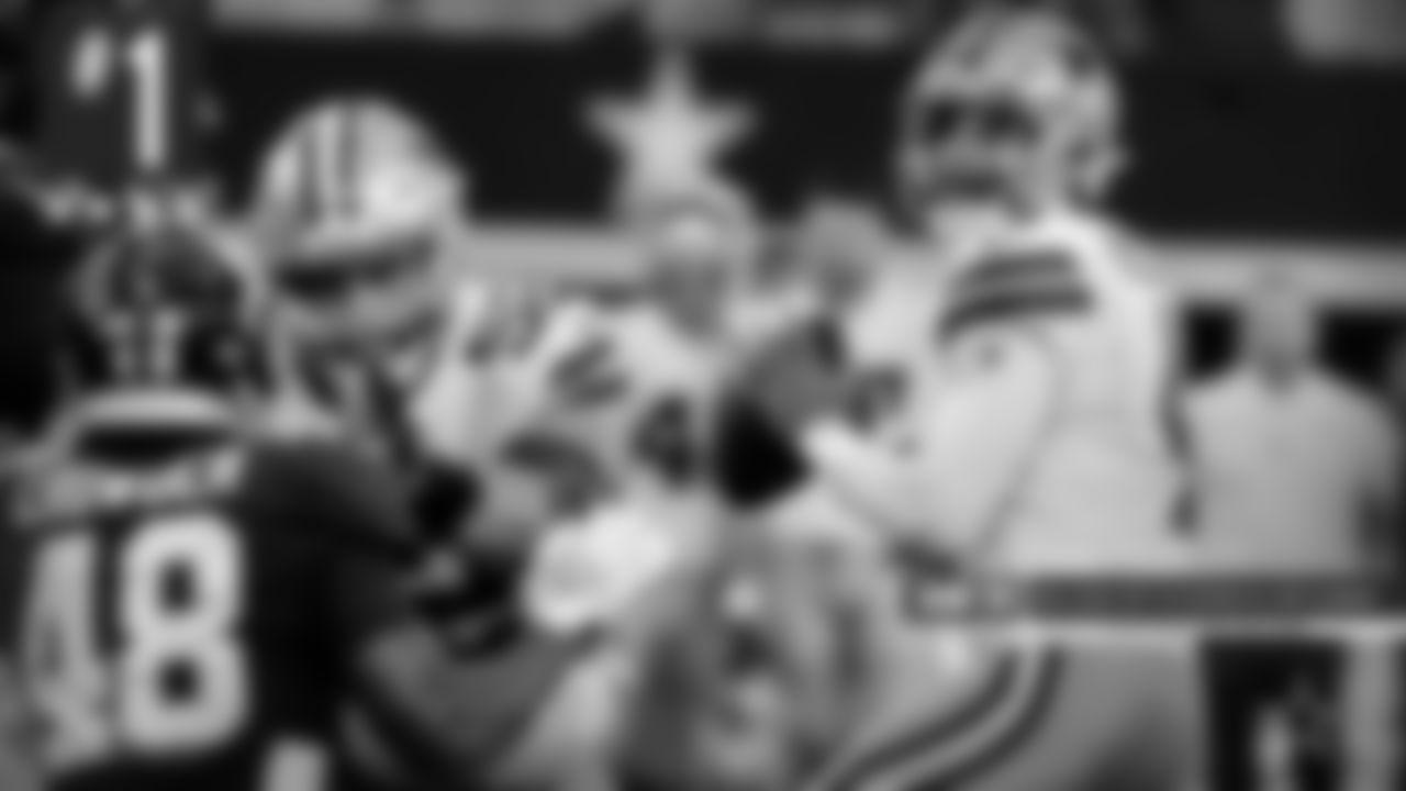 Dak Prescott – No matter the stats, or the turnovers, this was always going to be Dak's game. As soon as we saw it on the schedule – facing the Giants at home in Wee 5 nearly a full calendar year to the date he suffered that terrible ankle injury, we knew this game would be a benchmark game for Dak – and it was. Prescott shook off two first-quarter turnovers to dominate the Giants. His TD pass to CeeDee Lamb was a thing of beauty. He finished the game 22 of 32 for 302 yards and three TDs.