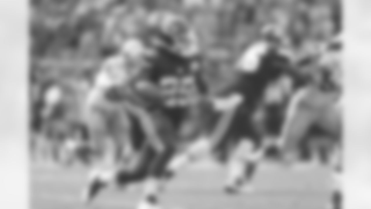 temp20130915_DAL_KC_quickies162.jpg