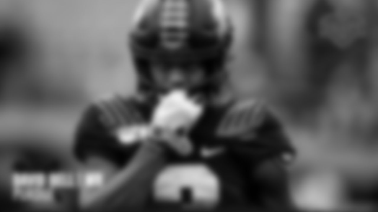 Cowboys-Targets-For-Day-2-Include-TEs,-WRs,-DEs-25