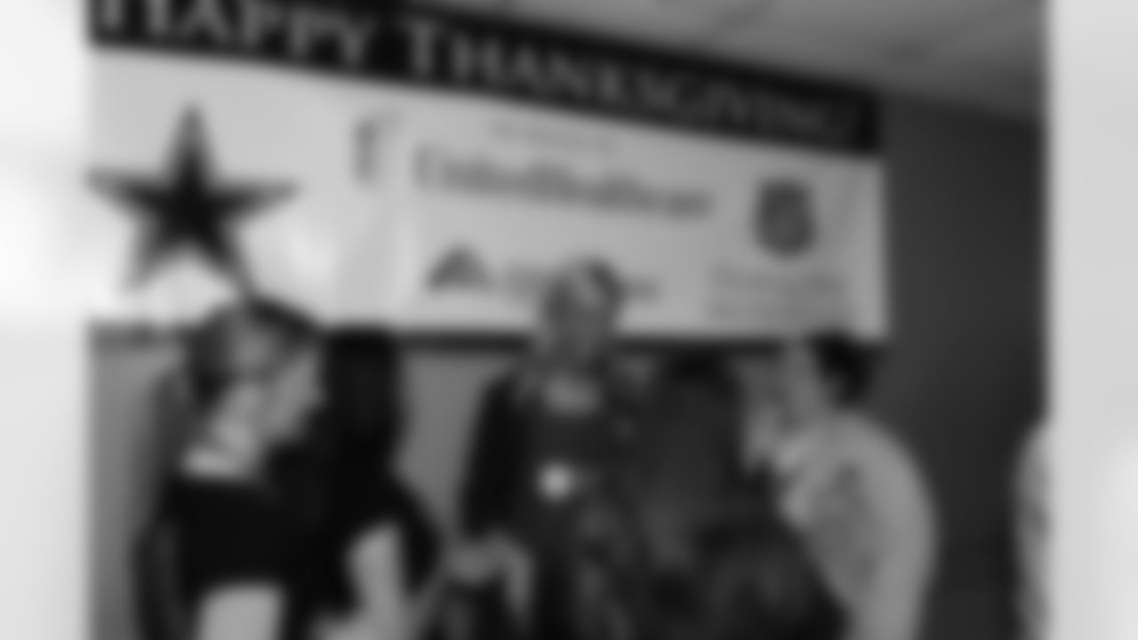 temp111312_EarlyThanksgiving_13.jpg