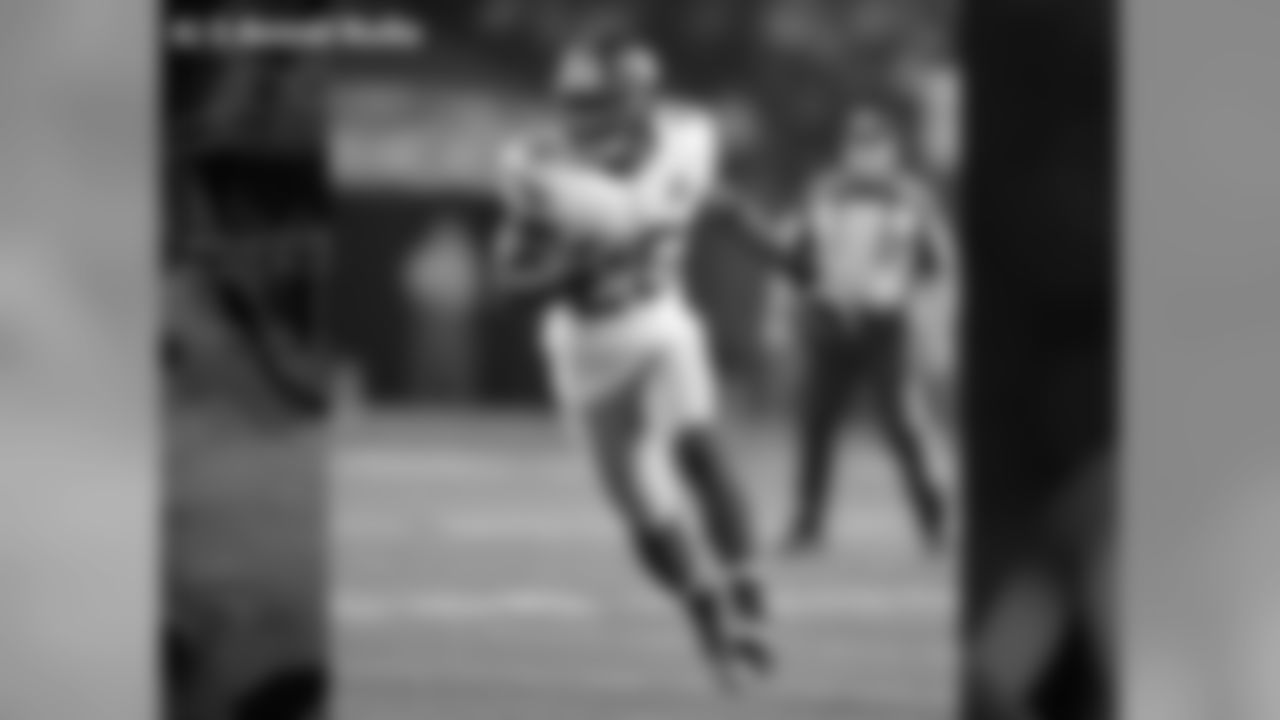 Antrel Rolle - Tough player who is always around the ball. Rarely gets beat deep in coverage.