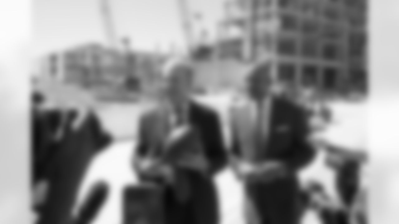 20160504_dal_drew_pearson36.jpg