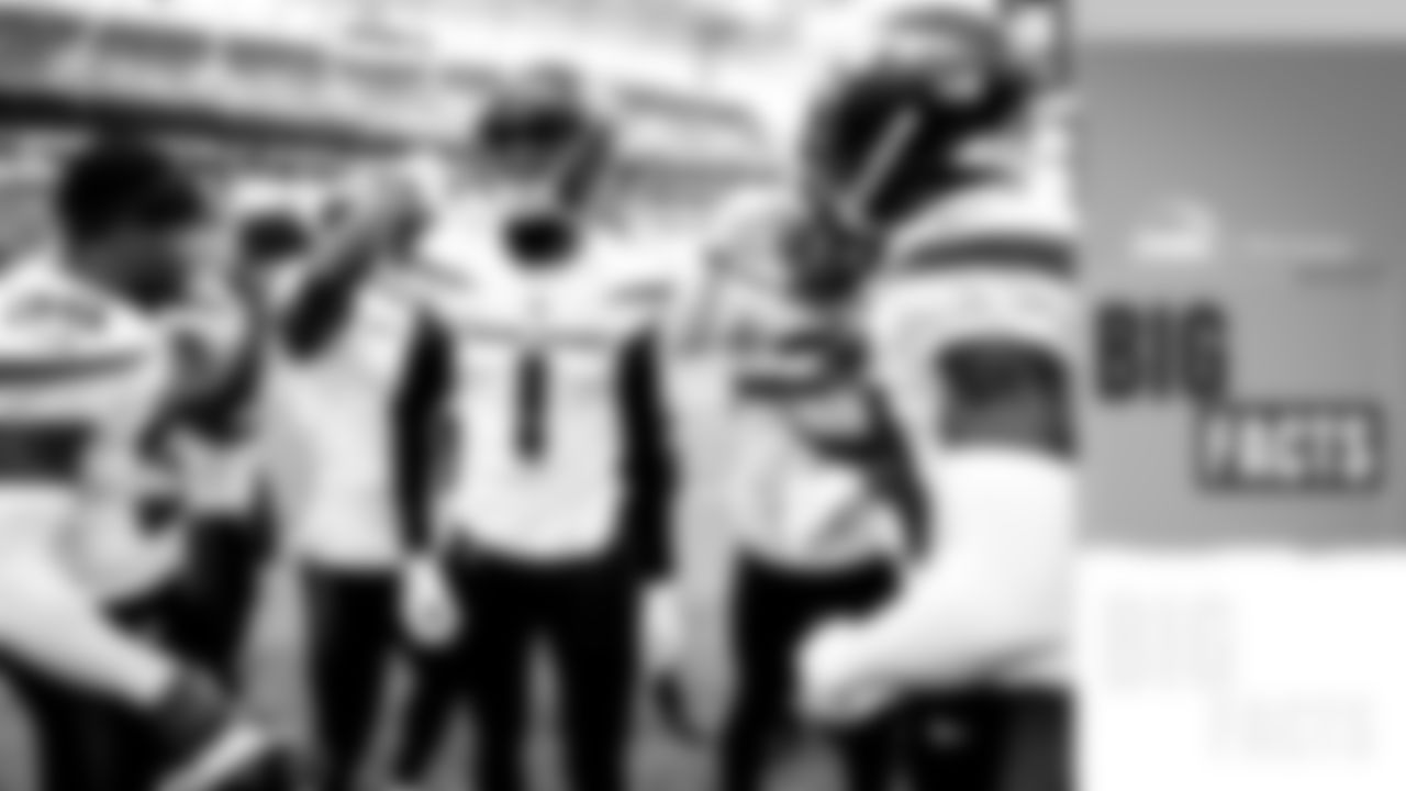 Air Defense and Ground Defense
Both the Dallas and New York Jets rank in the top five for scoring defense over the last two seasons. The Cowboys rank fifth while the Jets are fourth since the beginning of the 2022 season. Additionally, only the Jets (4) finished Week 1 with more takeaways as a unit than Dallas (3).