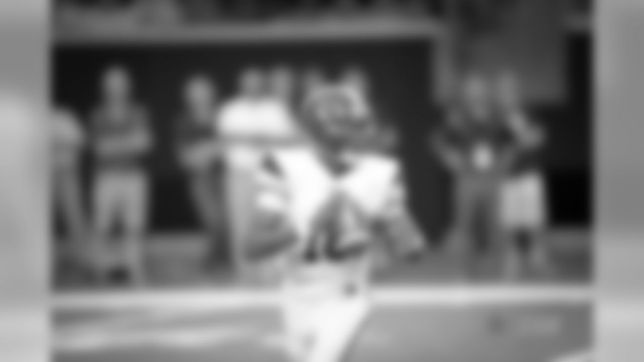 20160827_star_kickoff_quickies102.jpg