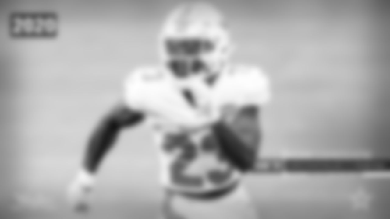 Noah Igbinoghene – 2020 (Miami 30th) – The Cowboys sent their struggling second-round pick of 2021 in Kelvin Joseph in exchange for a first-rounder from the Dolphins who also hasn't lived up to expectations. Igbinoghene admitted last week that he needed a "fresh start" in Dallas and that's exactly what he'll get.