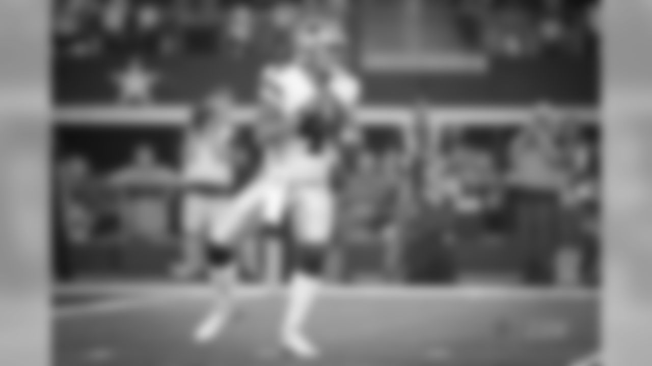 20161030_phl_dal_quickies072.jpg