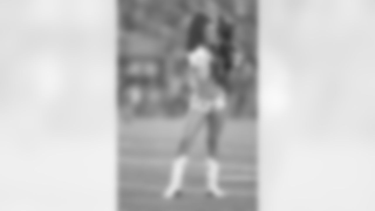 temp20130908_NYG_DAL_quickies196.jpg