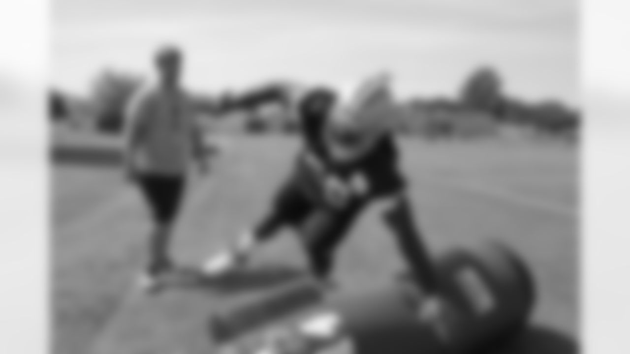 temp20140516_DAL_rookies_camp_quickies008.jpg