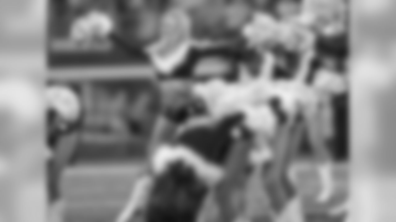 tempCheers_121713_27.jpg