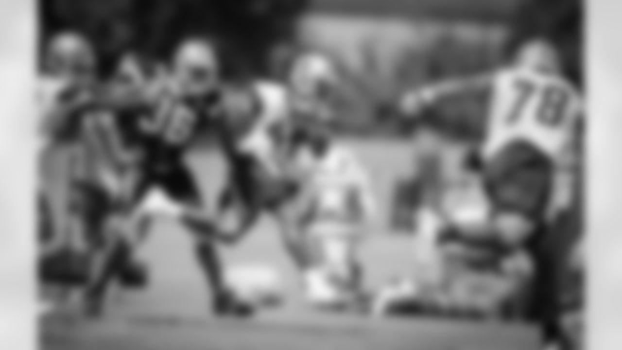 20160616_dal_minicamp_quickies18_0.jpg