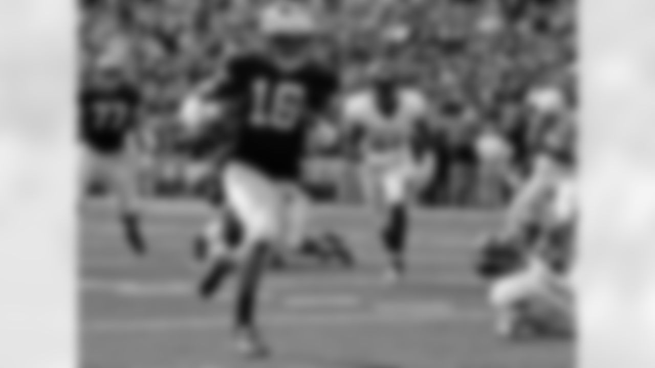 Denard Robinson - Michigan - Projected Round: 6-7