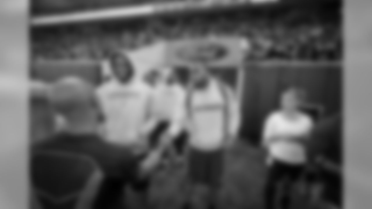 20160827_star_kickoff_quickies096.jpg