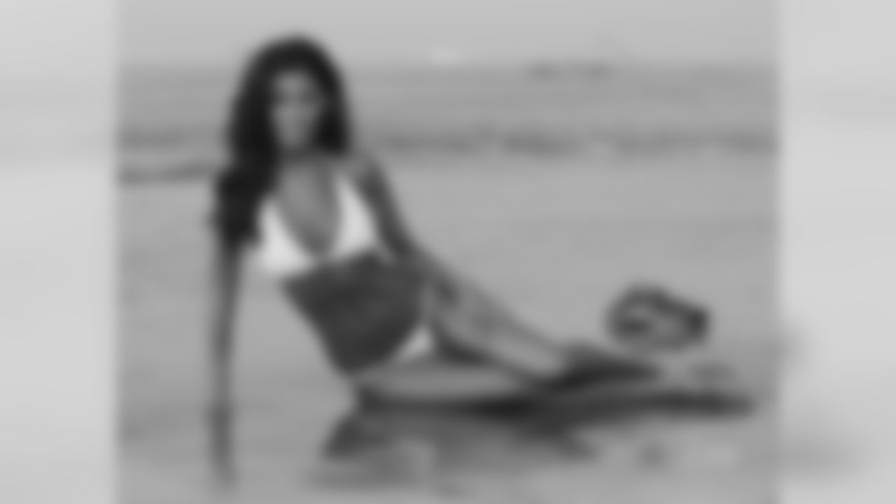 jaielle_simon_01_13172.jpg
