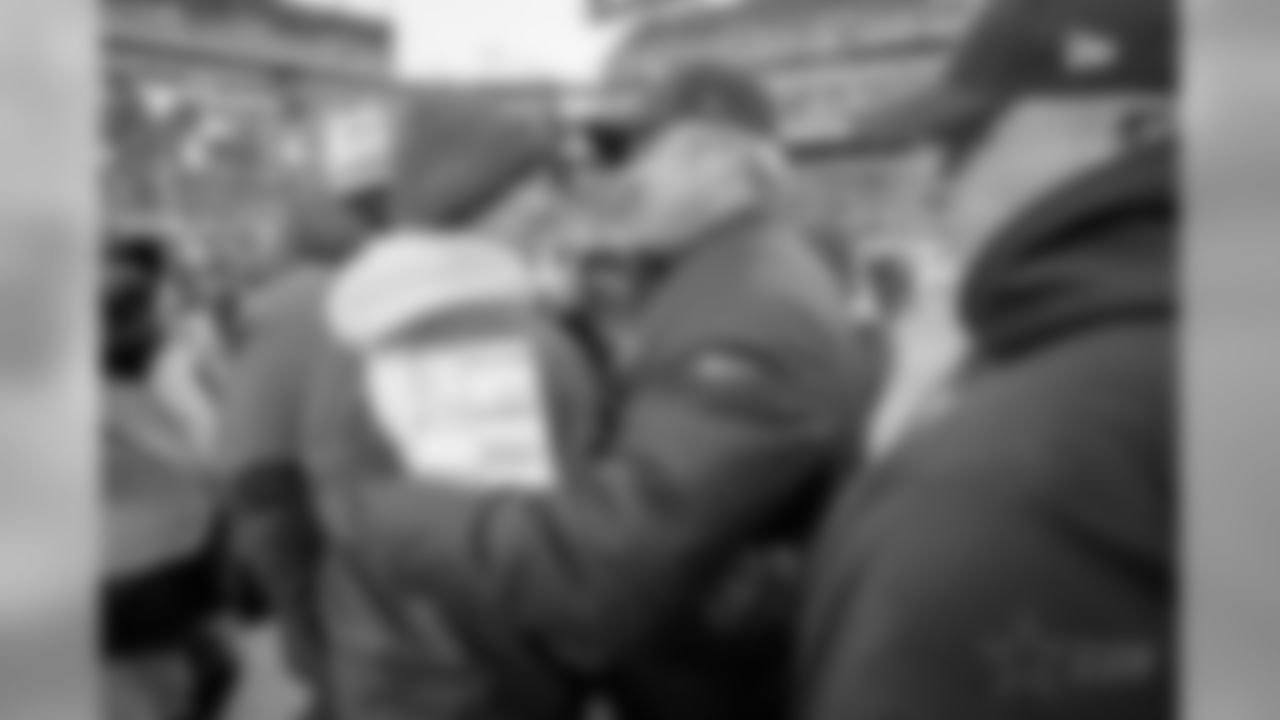 20171231_dal_phl_quickies333.jpg