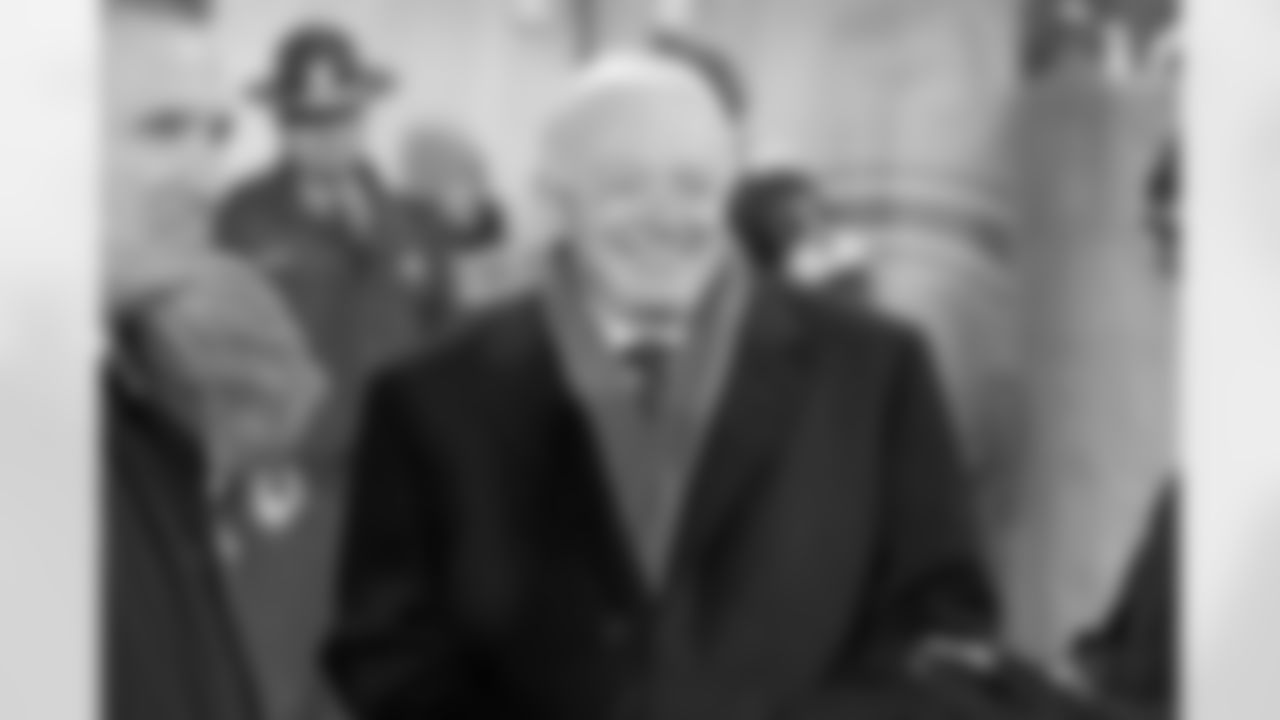 jerry_20141204_dal_chi_quickies019.jpg