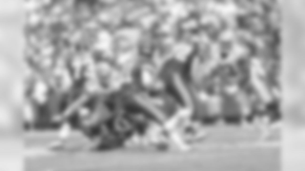 temp20130915_DAL_KC_quickies106.jpg