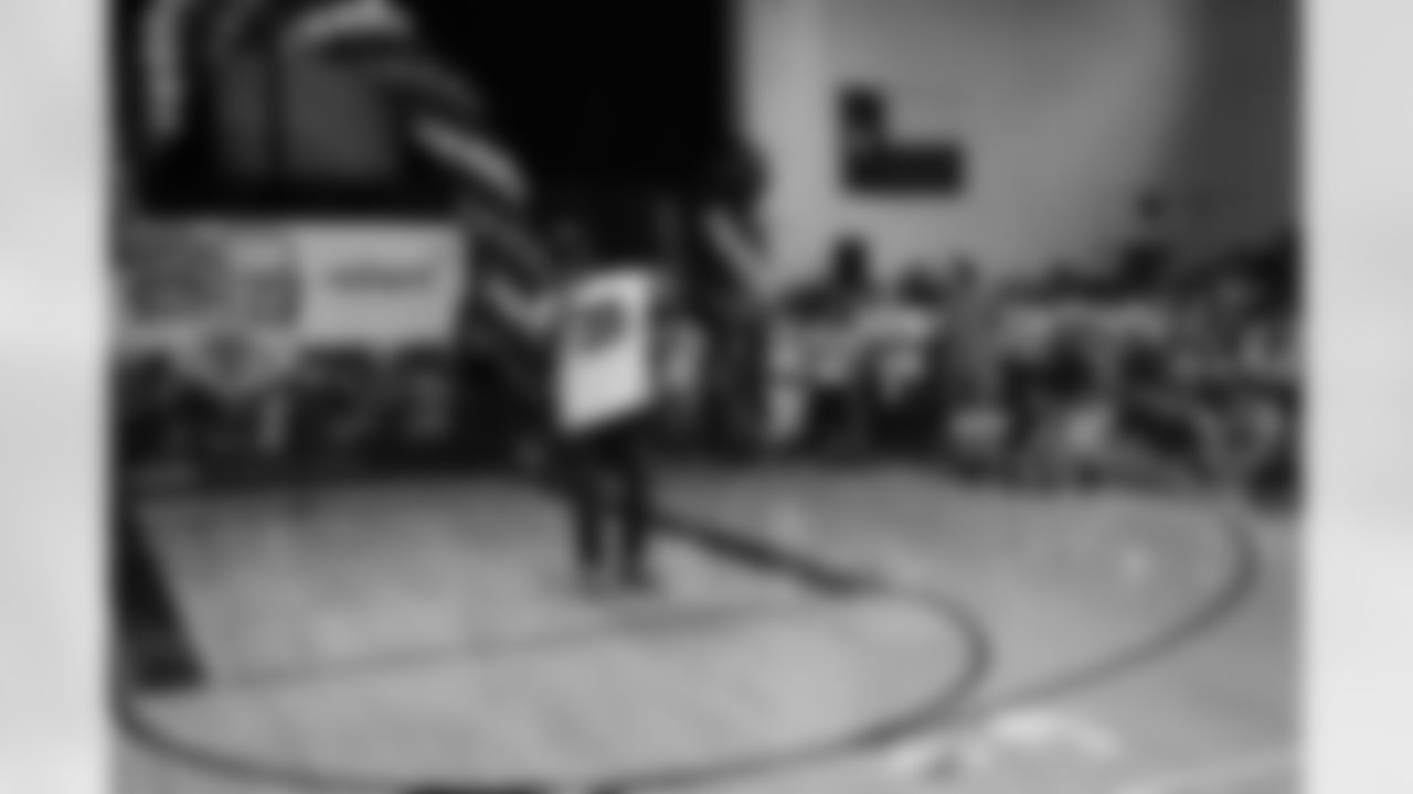 tempPlay60Challenge_091713_06.jpg