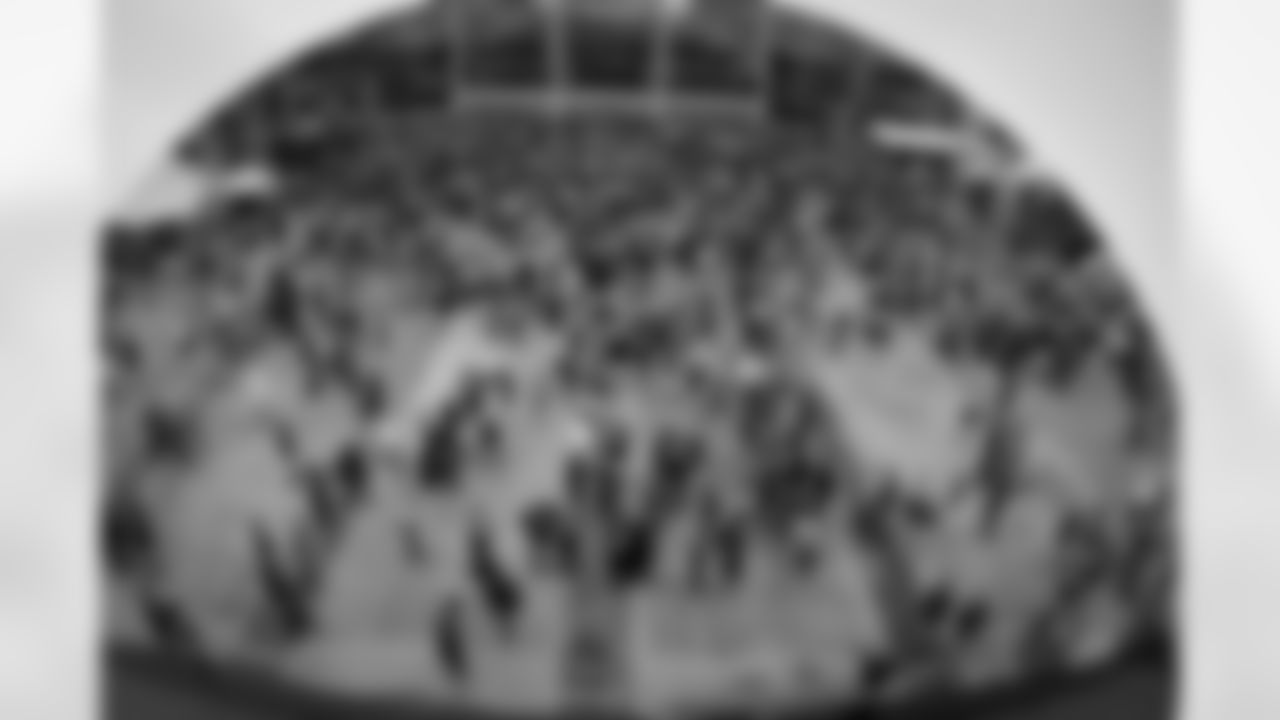 ap_835226035974_1.jpg