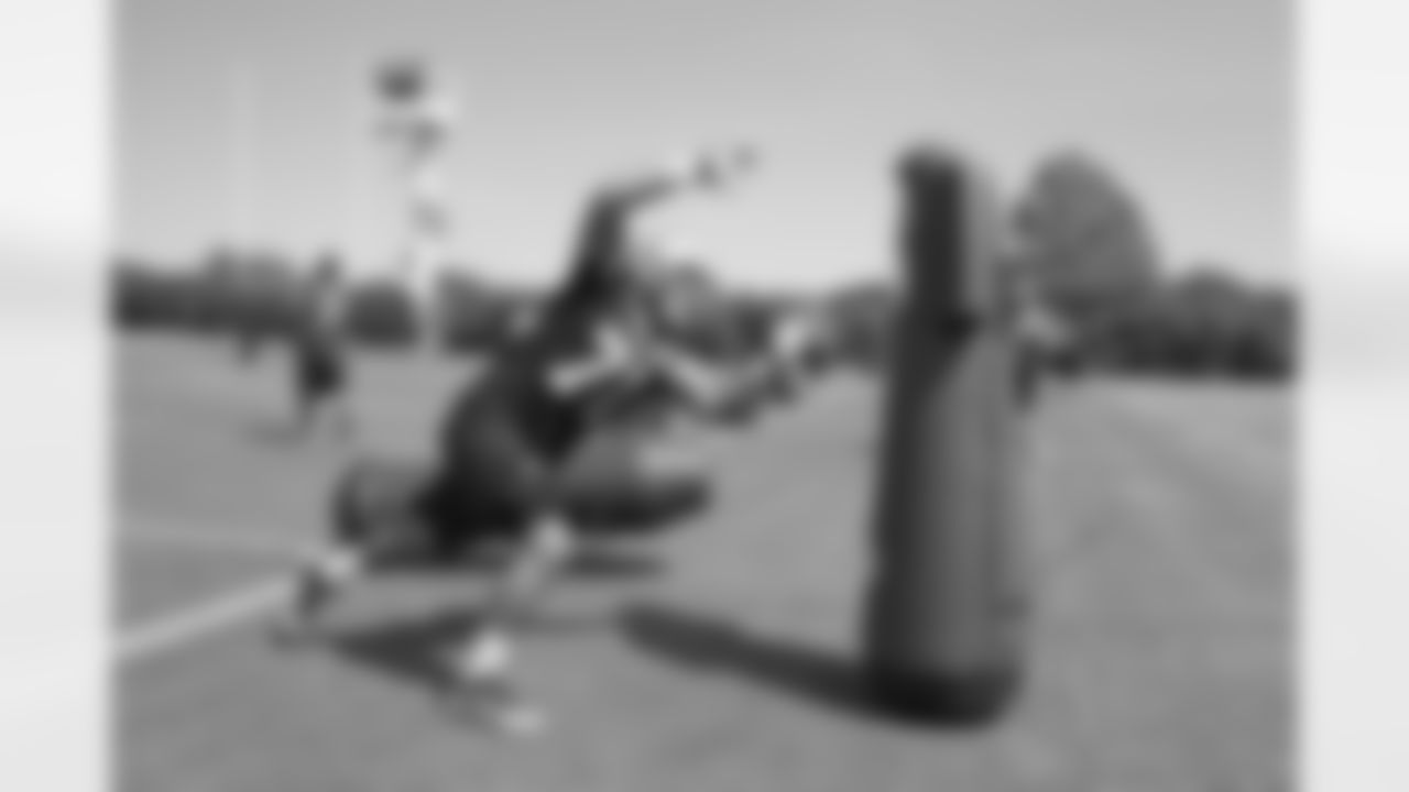 temp20140516_DAL_rookies_camp_quickies007.jpg